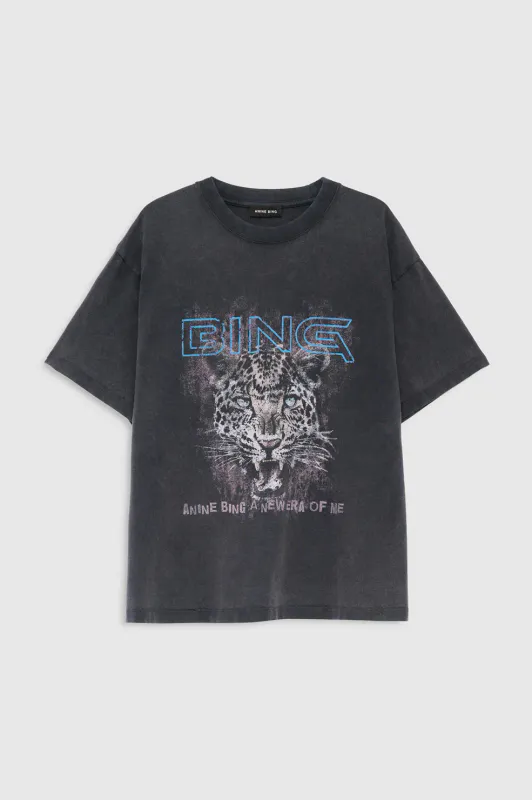 CADE Tee Leo Muse Washed Black
