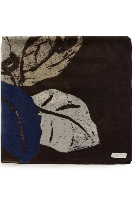 FelisiaPW Scarf  Heather Leaf Print