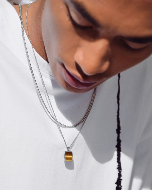 CUSHION PENDANT Tiger Eye