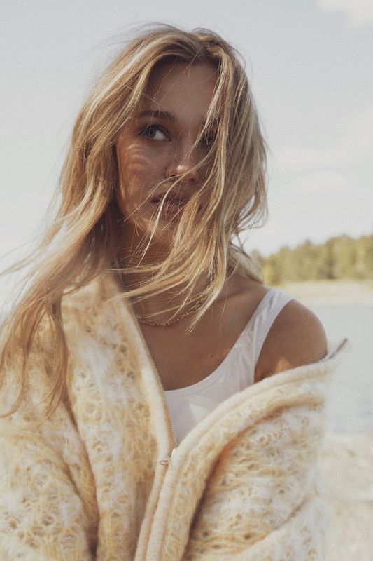 BRIANA Zip Knit Light Yellow