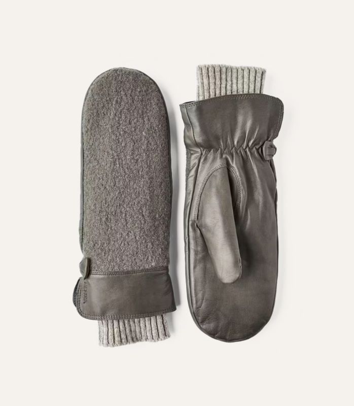 Millie Mitt Clay