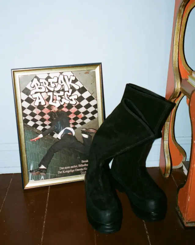 ALTA Badia Shearling Black Suede