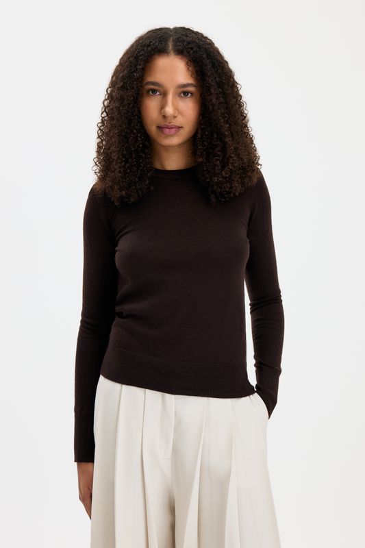 Merino R-neck Dark Chocolate