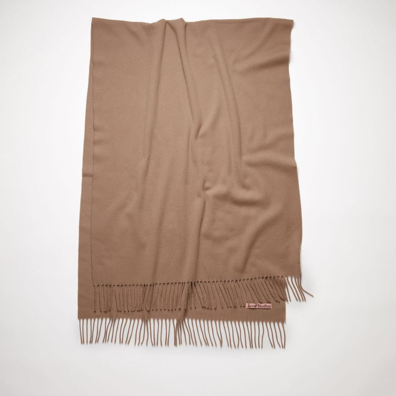 FRINGE WOOL SCARF Caramel brown